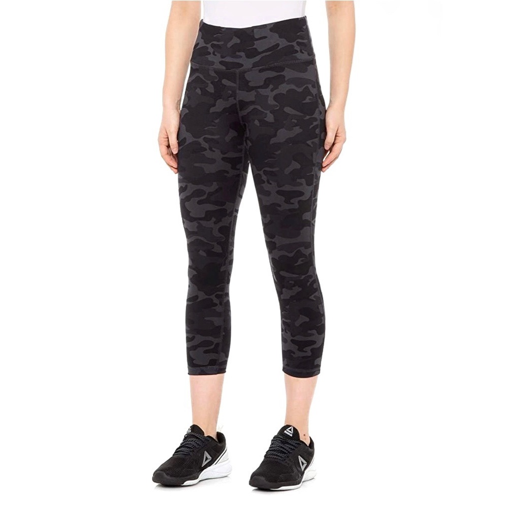 Danskin High Waisted Leggings Cropped Capri Black Camo
